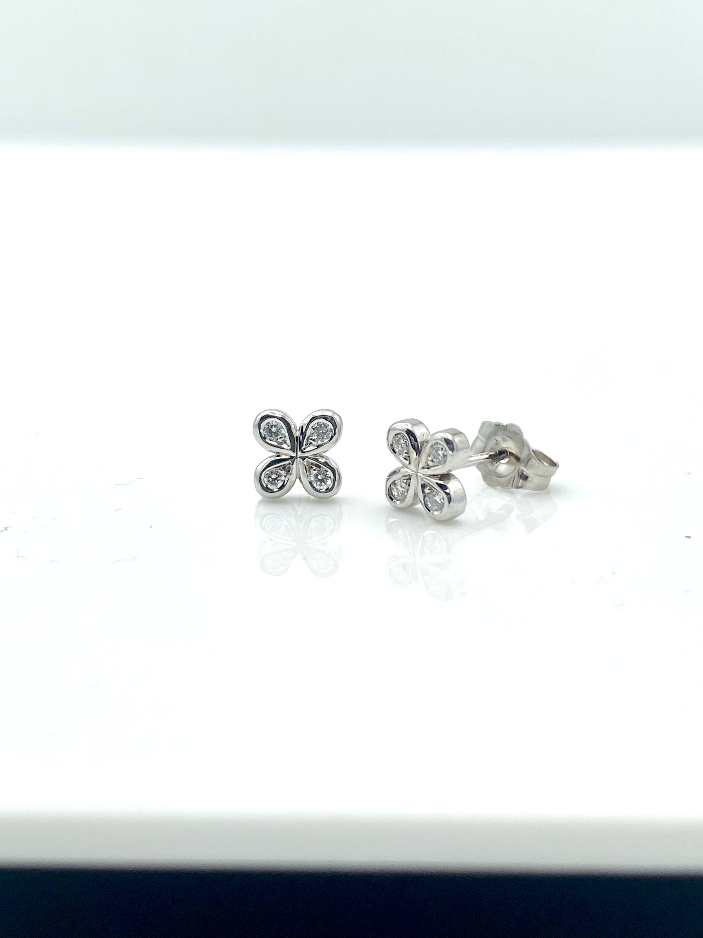 White Gold Diamond Flower Stud Earrings